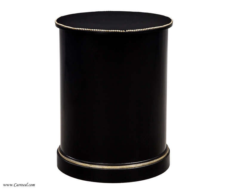 Regency Antique Black Lacquer Round End Table with Silver Leaf Accenting