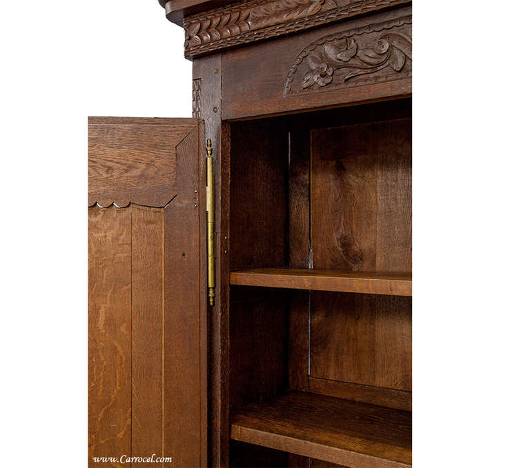 French 19th Century Hand Carved Oak Armoire 3