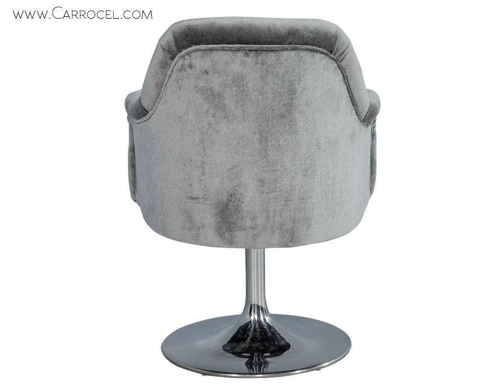 Chrome Pair of Midcentury Swivel Chairs in Grey Mohair Velvet
