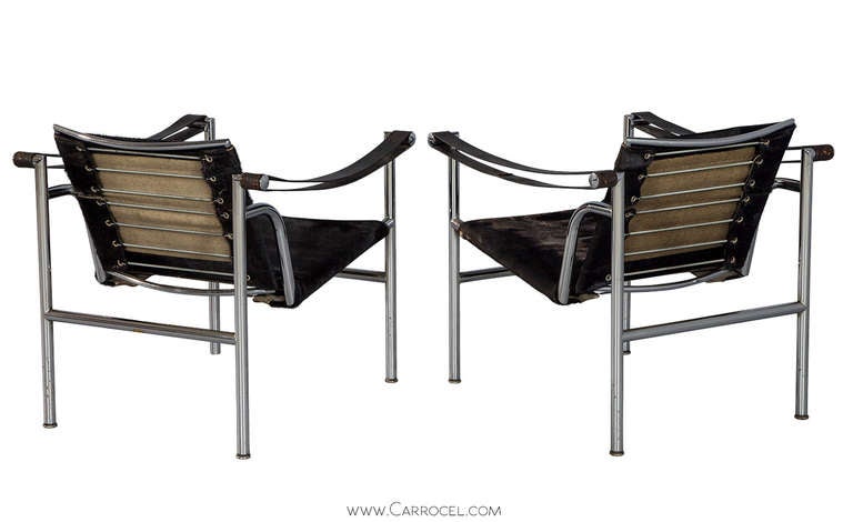Late 20th Century Pair of Le Corbusier LC1 Signed Armchairs Designed in 1929 for Cassina