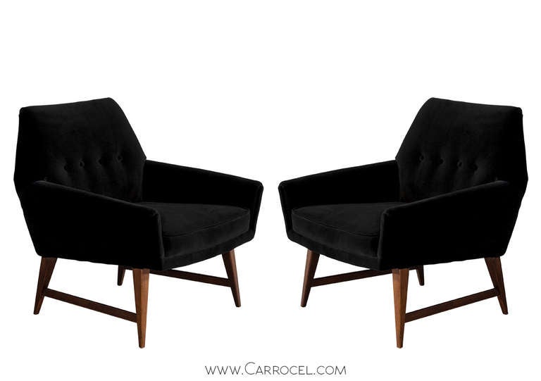 Pair of Mid-Century Modern Lounge Chairs by Raphael in Black Velvet. Restored by Carrocel.