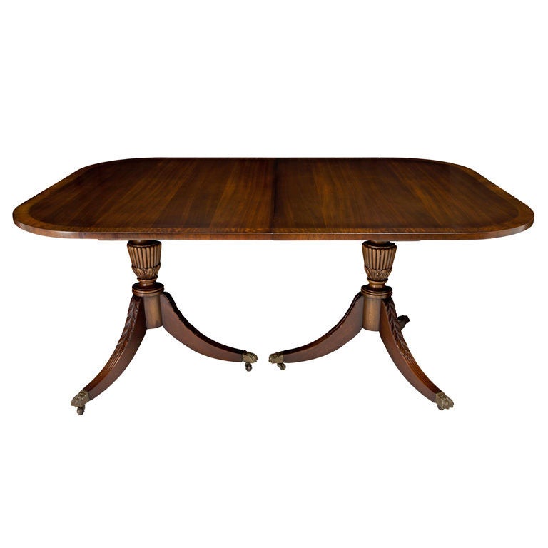 Antique Mahogany and Satinwood Duncan Phyfe American Dining Table at