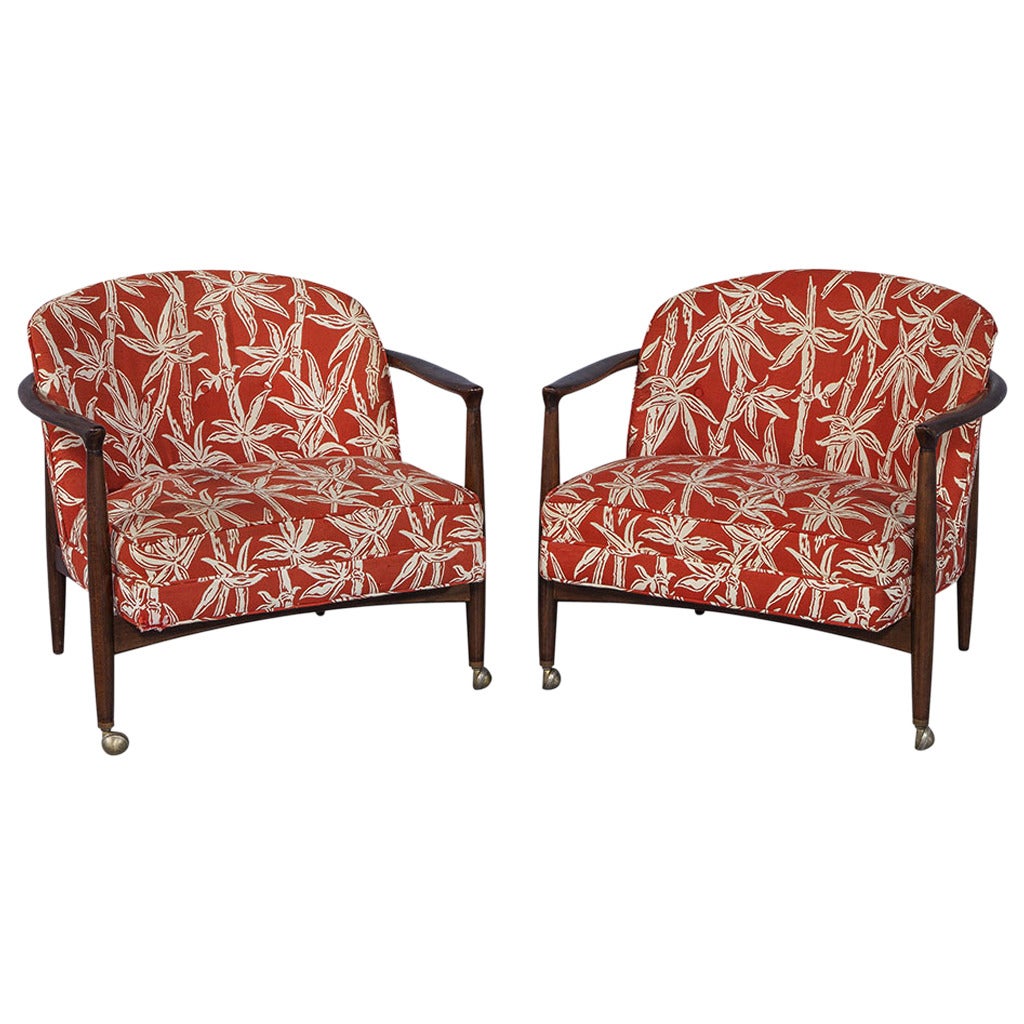 Pair of Midcentury Chairs by Selig