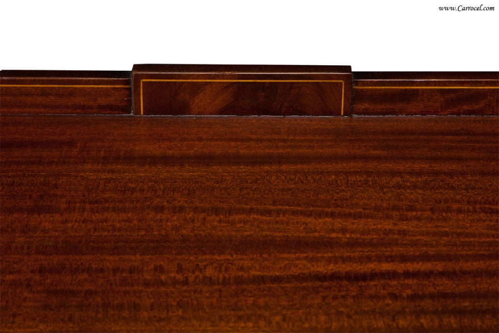 Antique American Mahogany Server Federal Demi Lune Commode In Excellent Condition In North York, ON