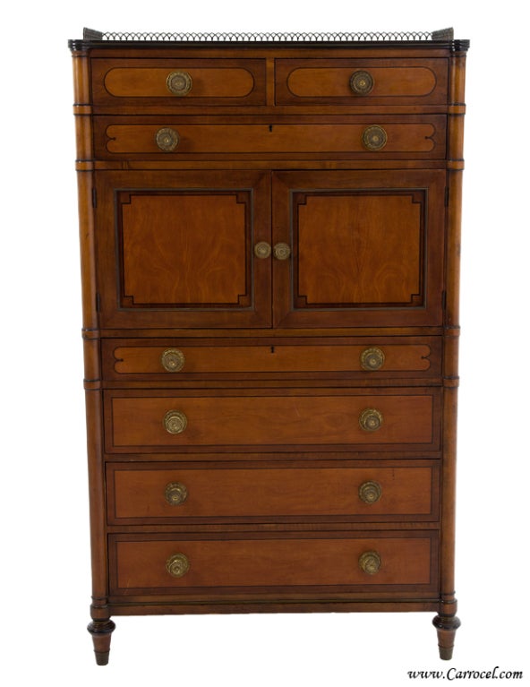 This beautiful American chest was made by Kittinger Furniture out of Buffalo, New York in the 1930s.  Made with fine mahogany and solid wood construction, this piece is an ideal addition to any bedroom.  It features solid brass hardware, dovetail