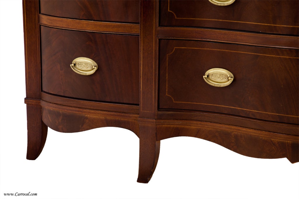 Mahogany Federal Serpentine Bedroom Dresser by HICKORY CHAIR 3