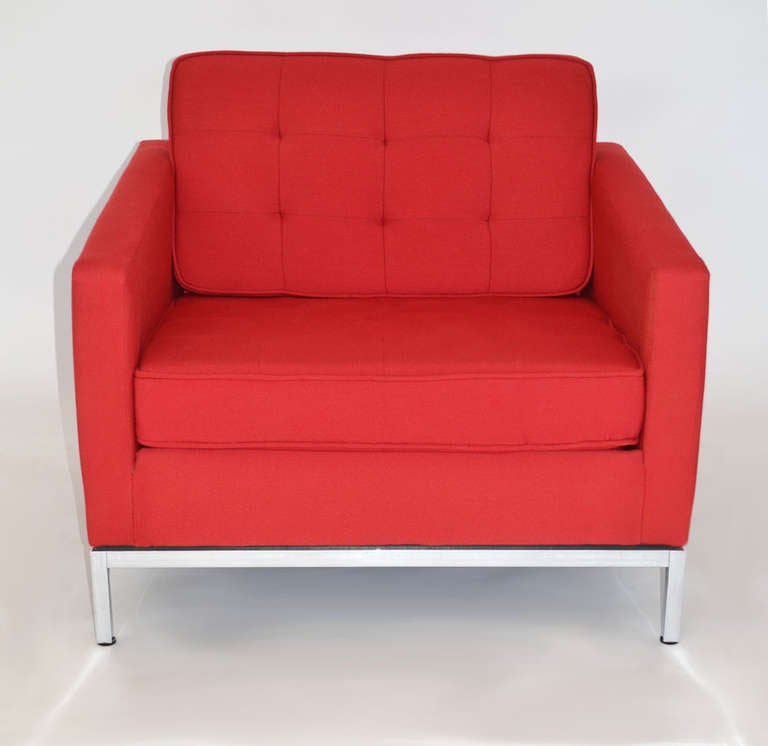 Classic Pair of Lounge Chairs by Florence Knoll