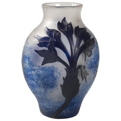 Antique Daum French Art Nouveau Cameo Glass “Blooming Flower” Vase