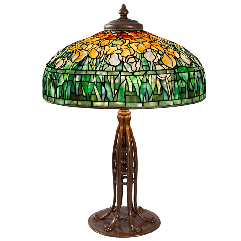 Tiffany Studios "Tulip" Lamp at 1stDibs
