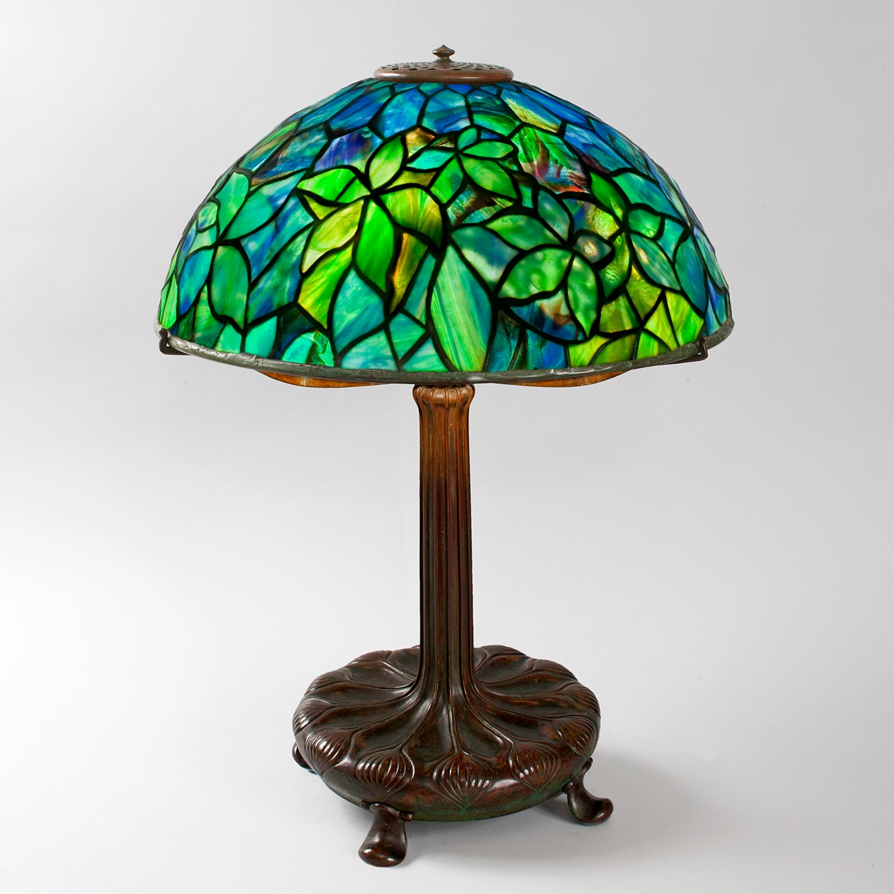 Tiffany Studios "Woodbine"  Lamp
