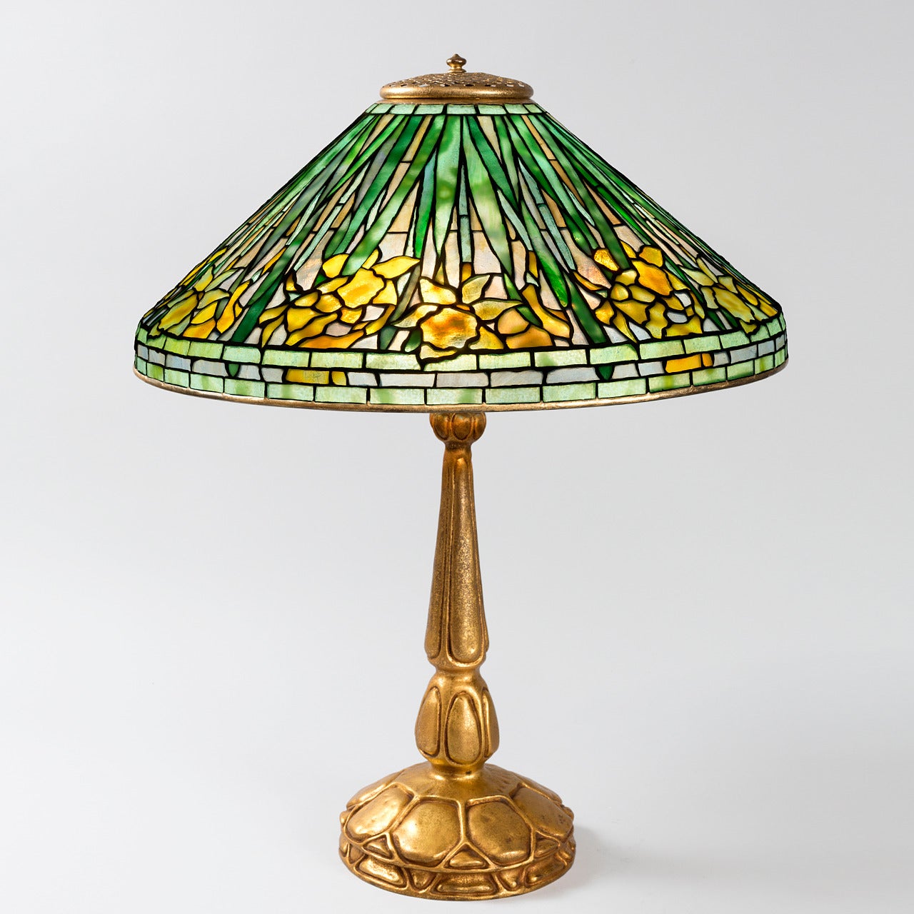 Tiffany Studios "Daffodil" Leaded Glass Table Lamp