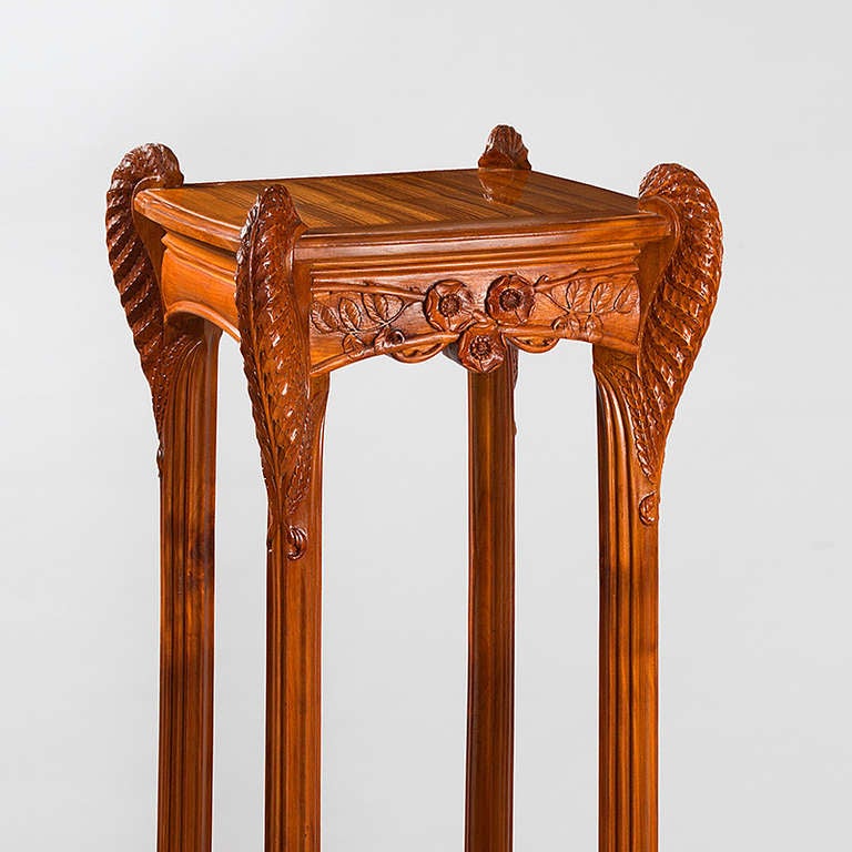 French Art Nouveau Selette by Louis Majorelle In Excellent Condition In New York, NY