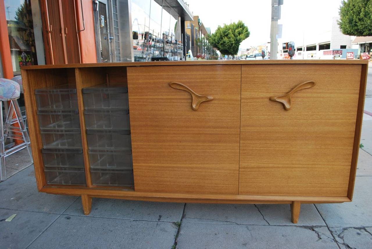 American 1950 Credenza by Paul Laszlo For Sale