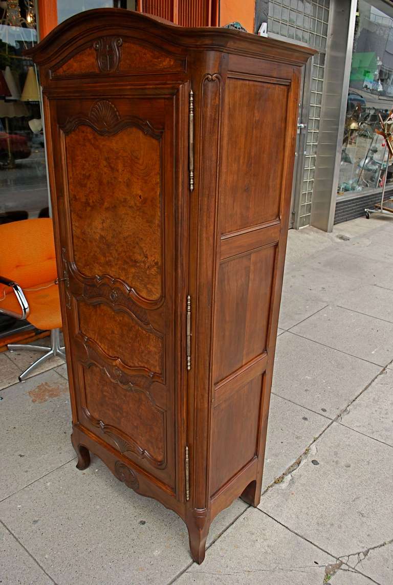 19th Century French Provincial Bonnetiere In Excellent Condition In Los Angeles, CA