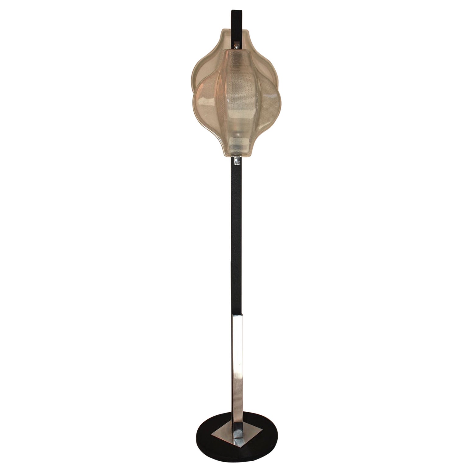 Lampadaire italien de conception Artemide, 1960 en vente