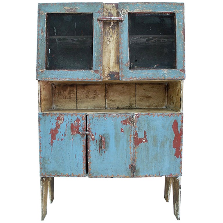 Late 19 th century hutch from Guatemala For Sale