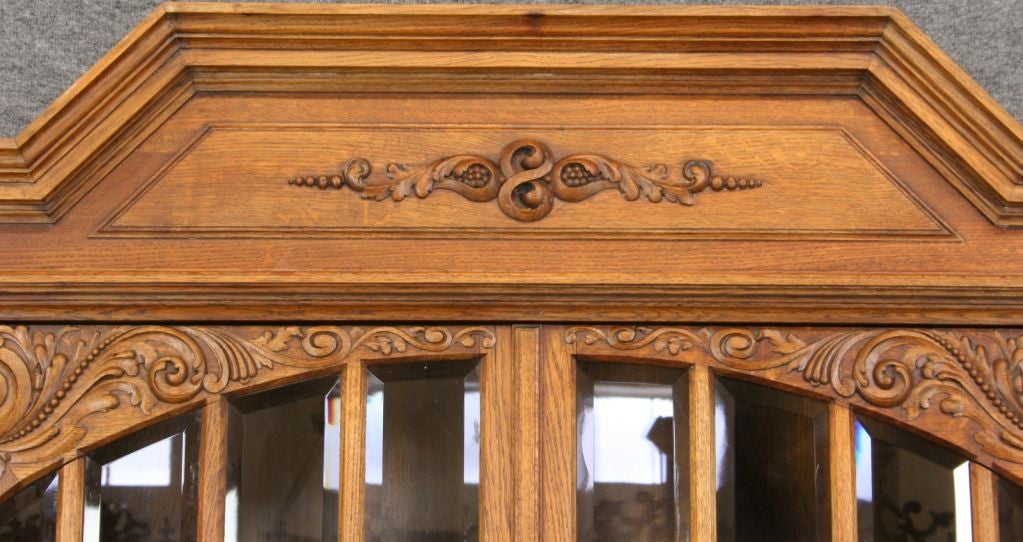 Antique German Carved Renaissance Buffet China Cabinet For Sale 2
