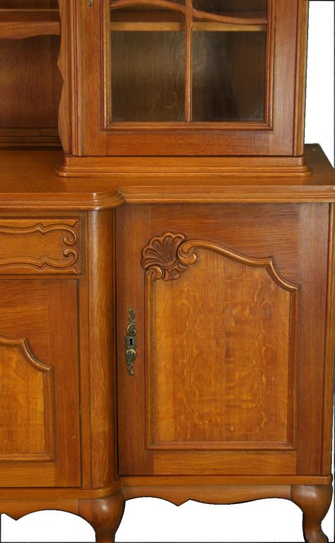 Vintage French Country Louis XV Buffet Sideboard Hutch For Sale 3