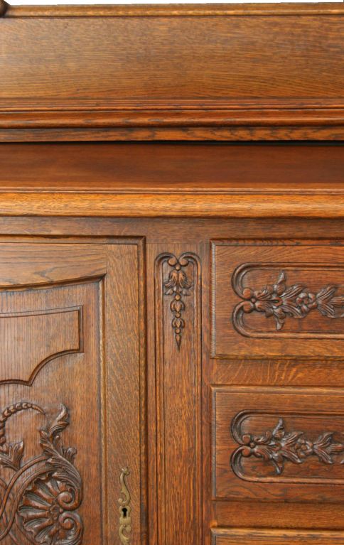Oak Vintage French Country Louis XV Sideboard Server Buffet For Sale