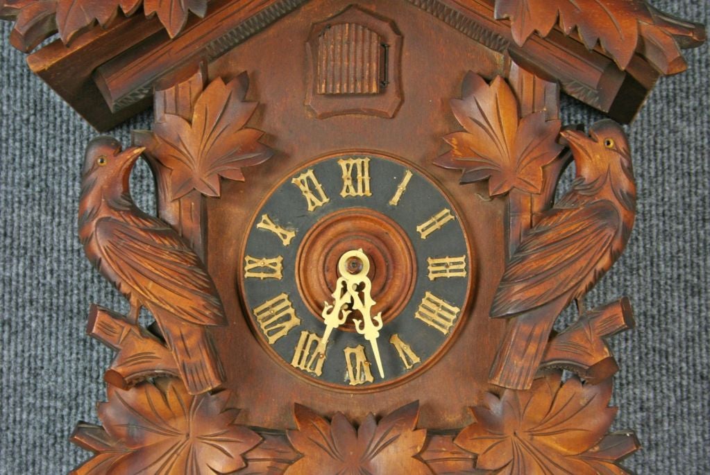 Mid-20th Century Vintage German Black Forest Cuckoo KooKoo Clock For Sale