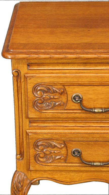 Oak French Country Louis XV Chest of Drawers Table For Sale