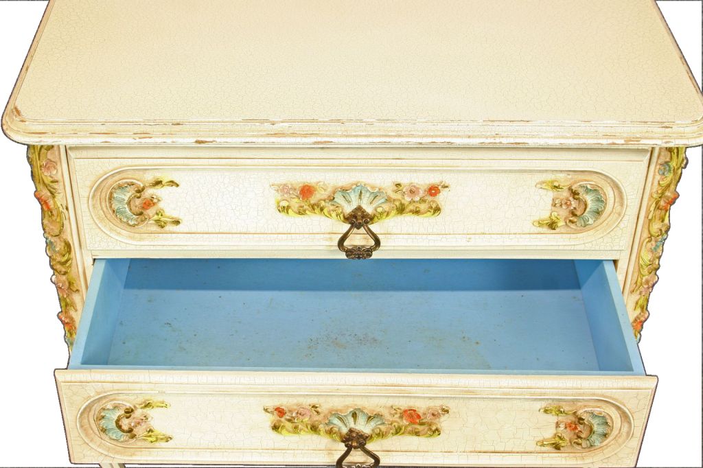 CUTE French Country Painted Flowers Chest of Drawers For Sale 5