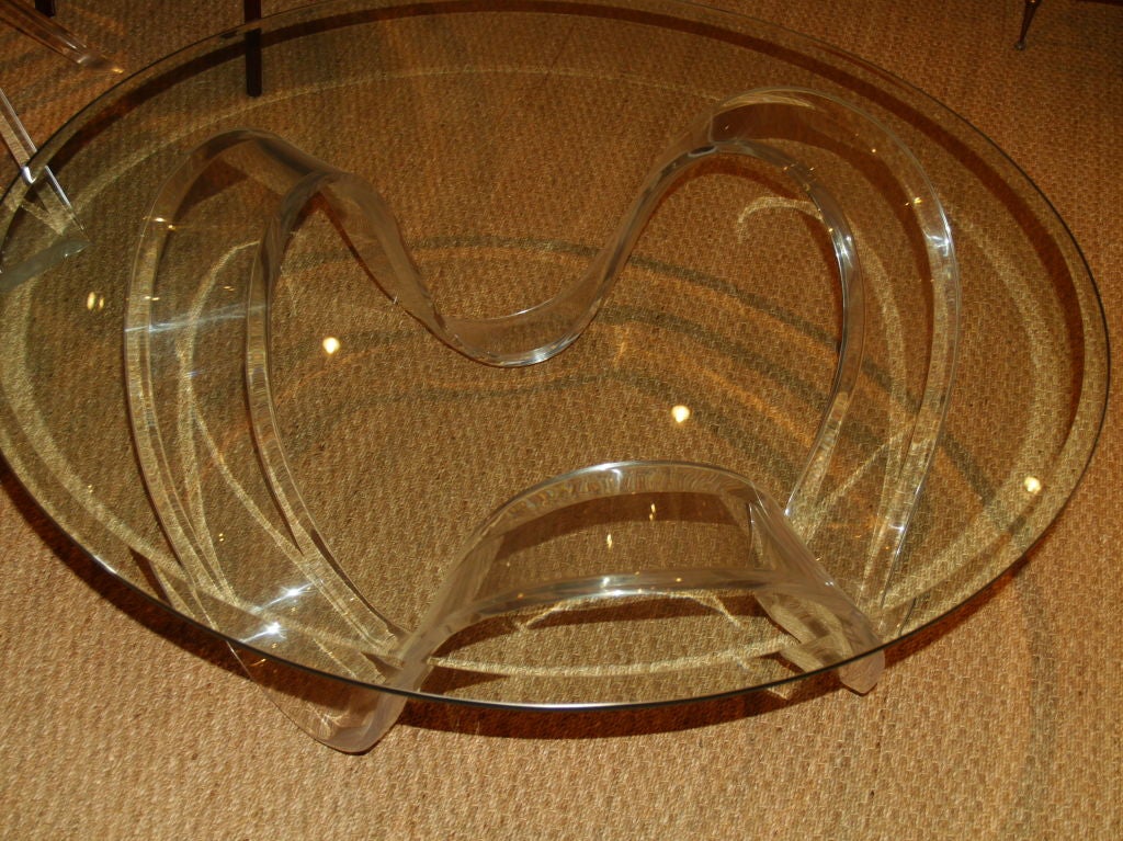 Lucite Round Ribbon Coffee Table 2