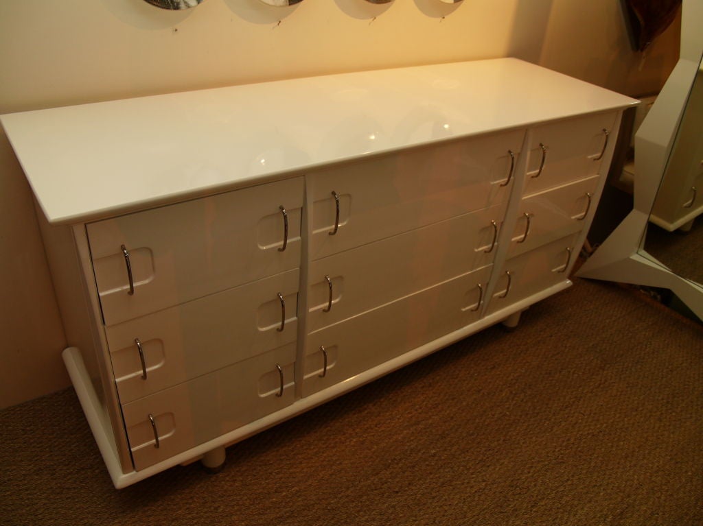 Late 20th Century Mid-Century Modern White Kent Coffey Nine-Drawer Dresser For Sale