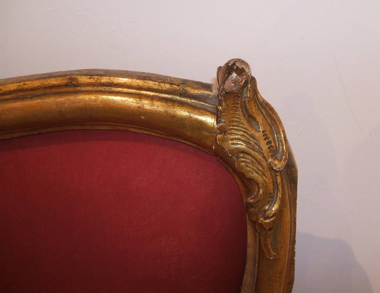 Mid-18th Century Extraordinary Pair of Louis XV Giltwood Settee, Italy For Sale
