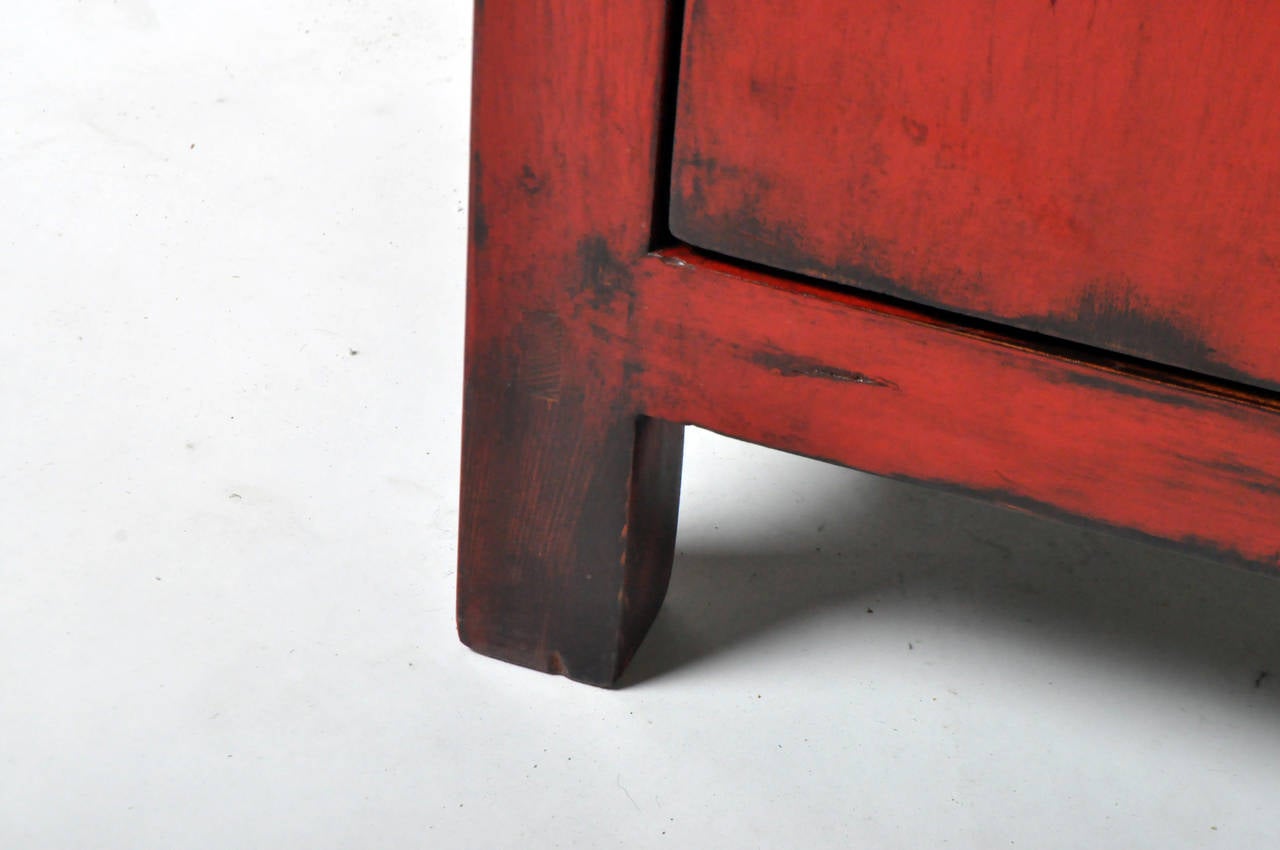 Pair of Red Lacquered Bedside Chests 3