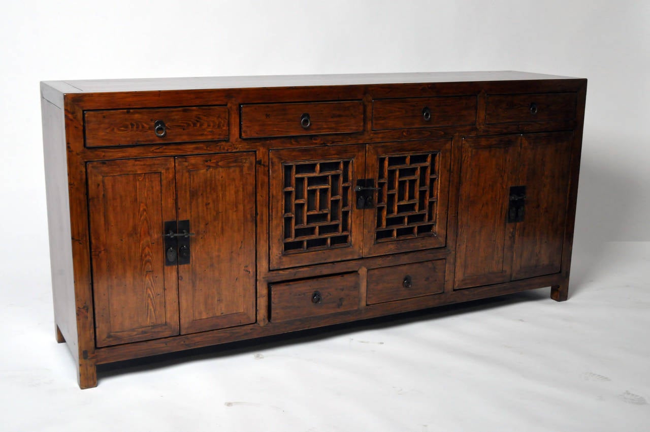 Sideboard with 2 Lattice Doors and 6 Drawers In Excellent Condition In Chicago, IL