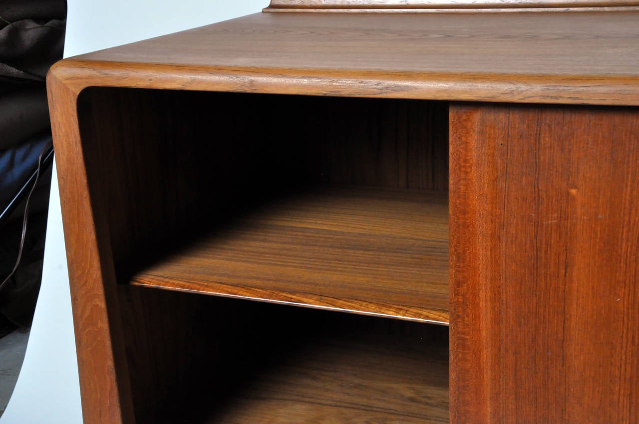 Mid-20th Century Console with Four Drawers by Vamo Sonderborg