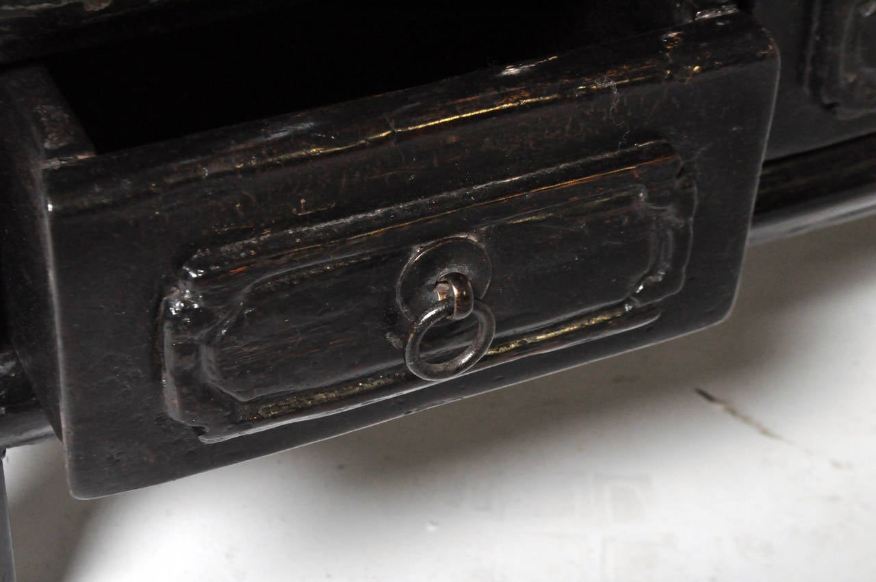19th Century Black Lacquered Chest 3