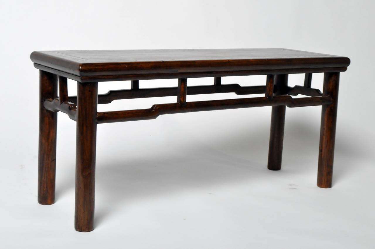 Chinese Bench with a Solid Wood Top and Round Posted Legs In Excellent Condition In Chicago, IL
