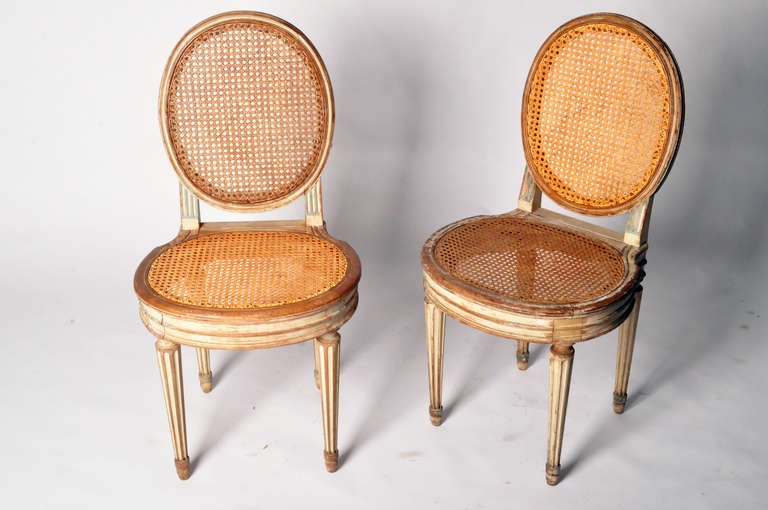 Round Back Chairs with Original Paint In Excellent Condition In Chicago, IL