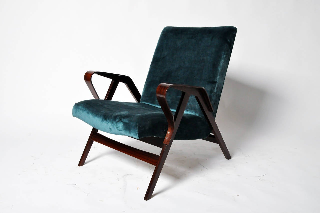 20th Century Pair of Italian Lounge Chairs 