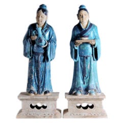 Figures émaillées bleues de la dynastie Ming avec test TL