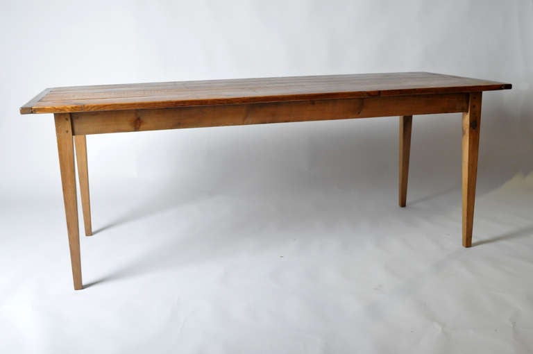 French Country DIning Table with Extensions In Excellent Condition In Chicago, IL