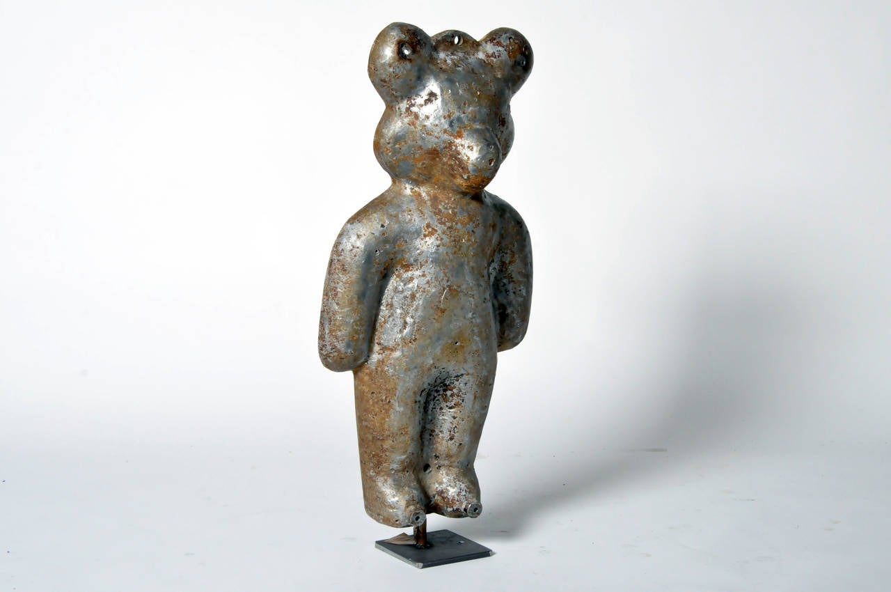 French Industrial Bear Mold In Excellent Condition In Chicago, IL