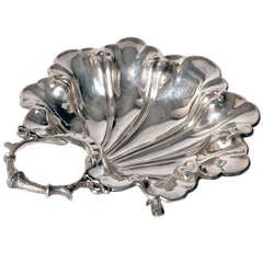 Serving Plate with Handle