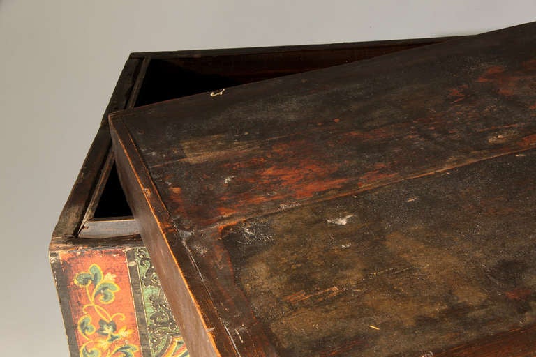 Tibetan Painted Chest In Excellent Condition In Chicago, IL