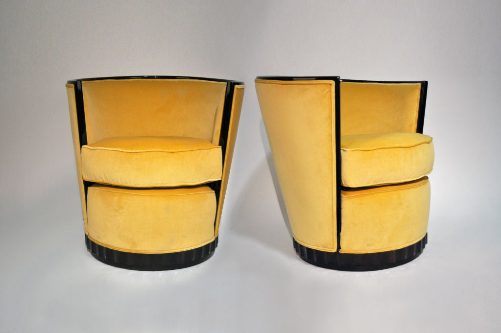 Pair of Chairs with U Shape Back