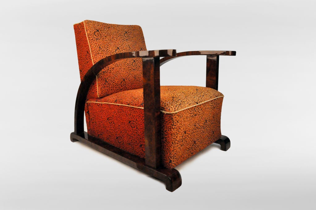 Walnut Pair of Art Deco Arm Chairs