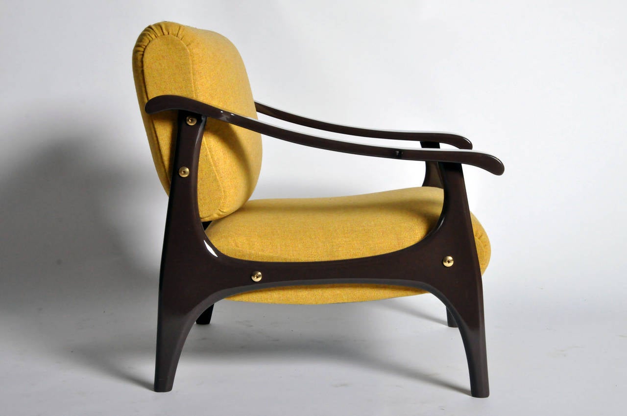 Italian Set of Mid-Century Modern Armchairs in the Style of Finn Juhl