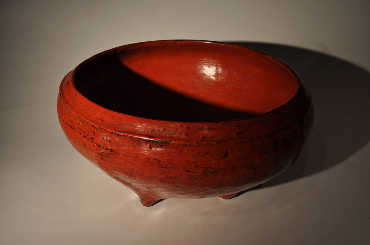 Cinnabar Fruit Bowl In Excellent Condition In Chicago, IL