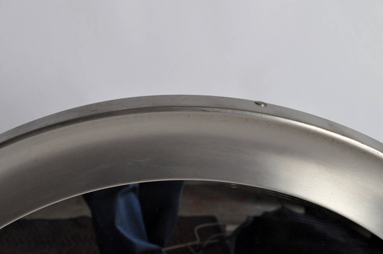 Beeindruckender Metallspiegel im Stil von Sergio Mazza im Zustand „Gut“ im Angebot in Chicago, IL