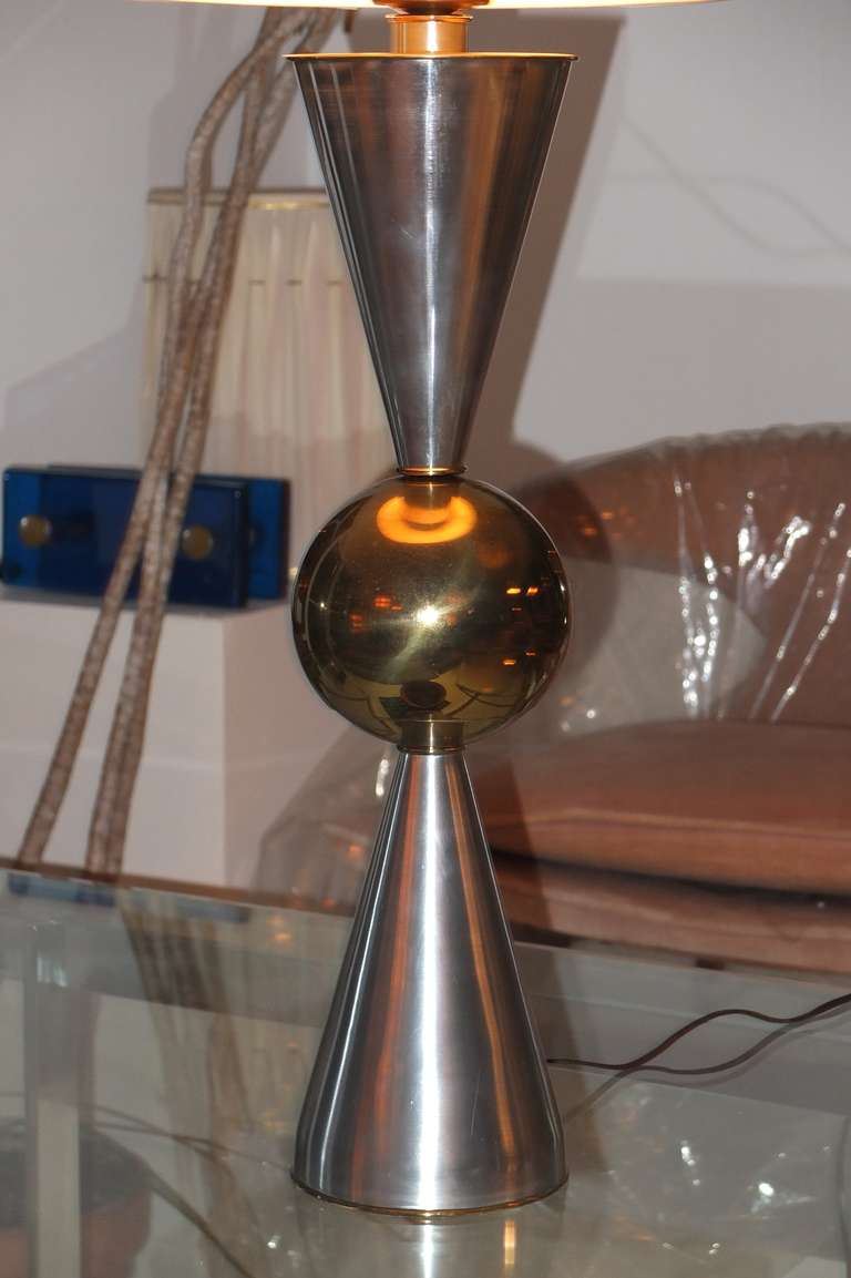 20th Century Atomic Double Cone & Ball Table Lamp For Sale