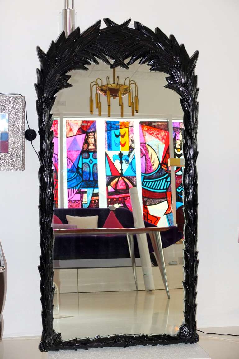 Großer Palmwedel-Spiegel von Sirmos (Hollywood Regency) im Angebot