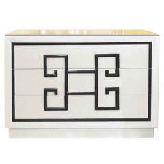 1940's Kittinger Mandarin Greek Key Chest 3