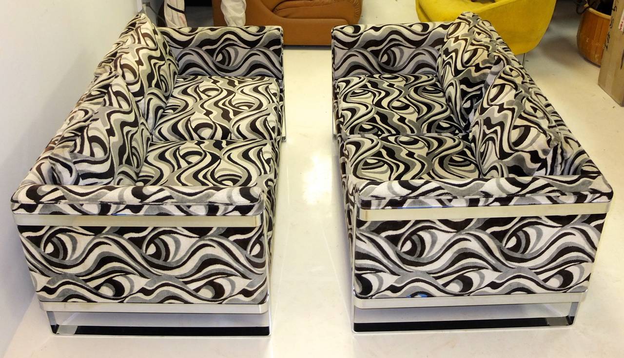 Metalwork Pair of Chrome Framed Love Seats in the Style of Milo Baughman For Sale